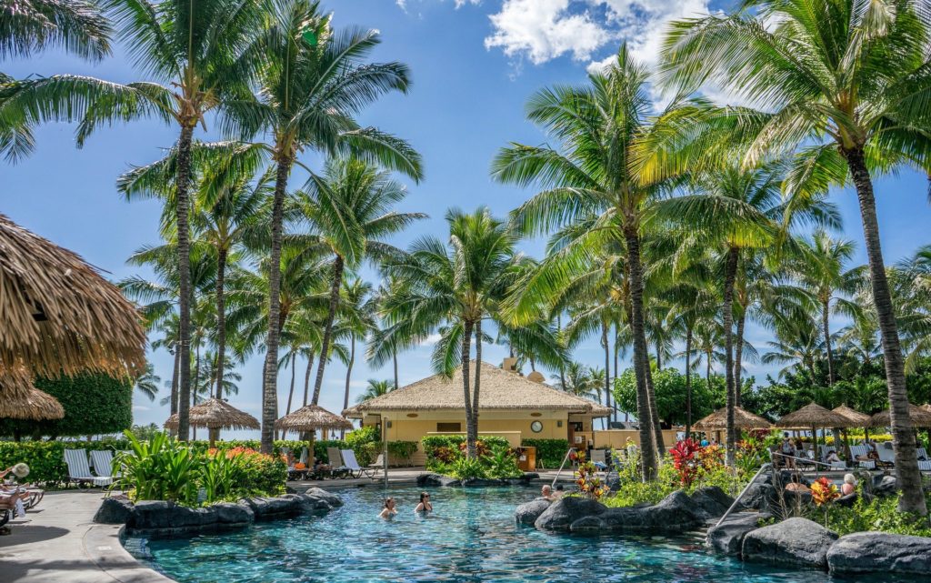 Hawaii-fly-hotell-priser-luksusferie