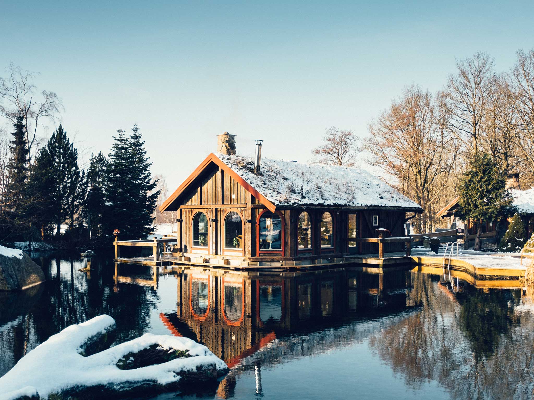 Ästad Vingård. Et sted der stillhet møter håndverk.