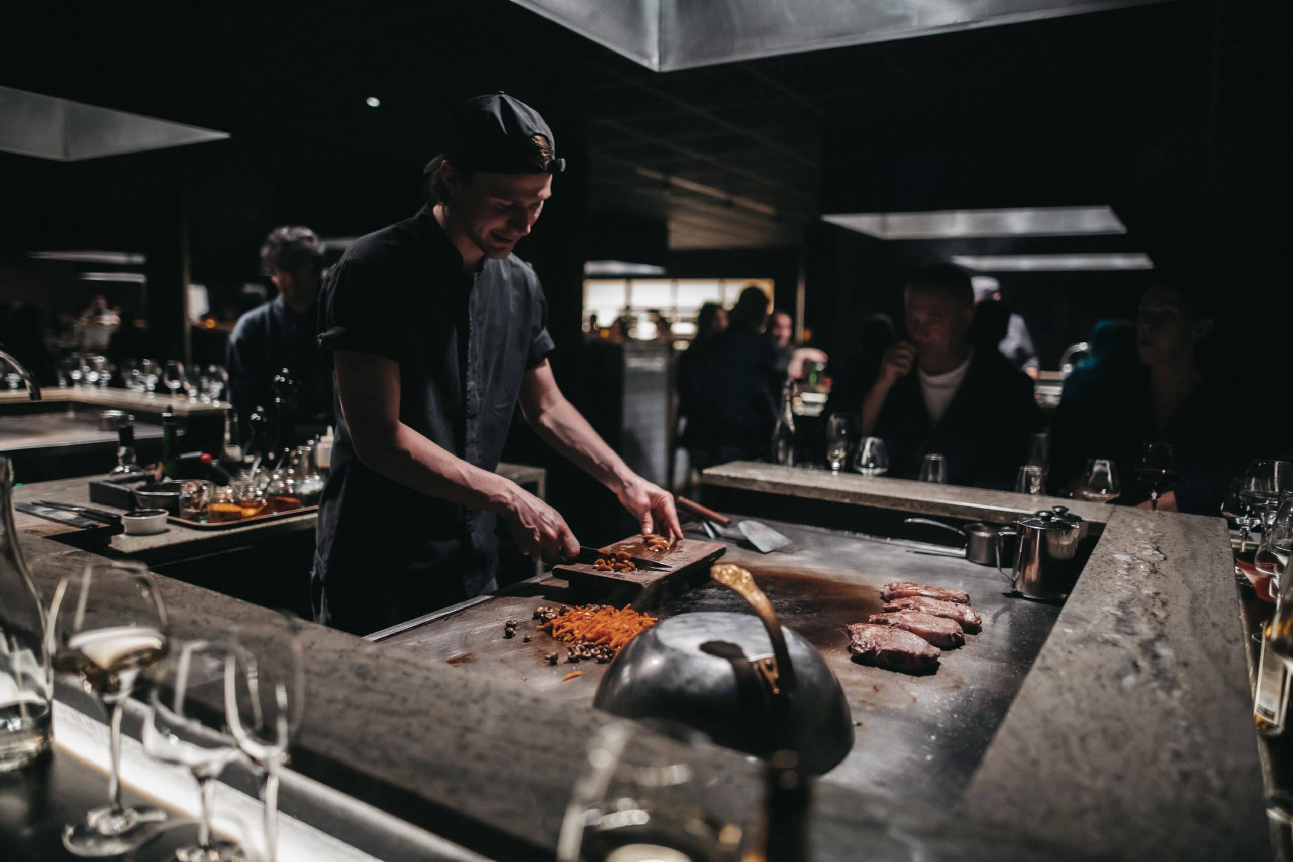 Teppanyaki Kiri – en intim kulinarisk opplevelse.